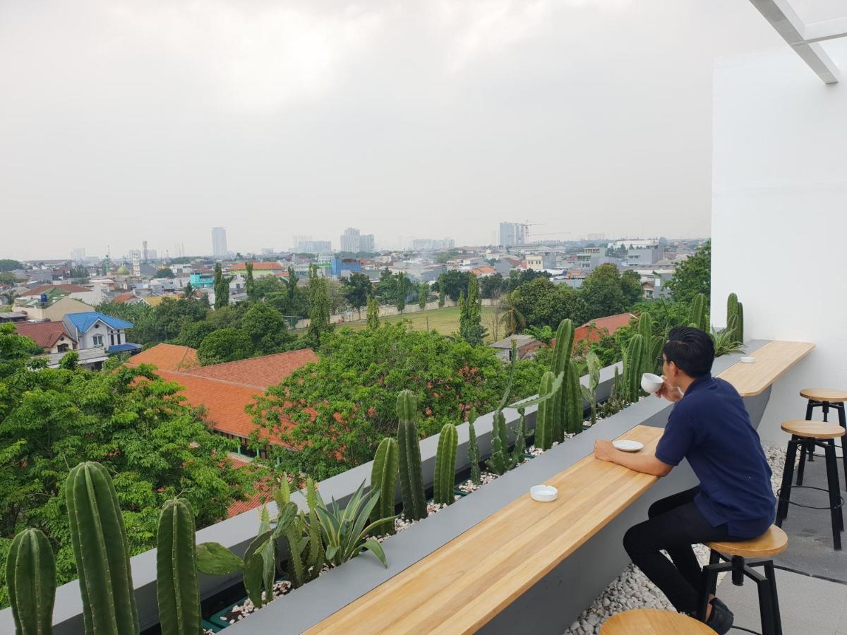 Sambina Prime Hotel Jakarta Buitenkant foto